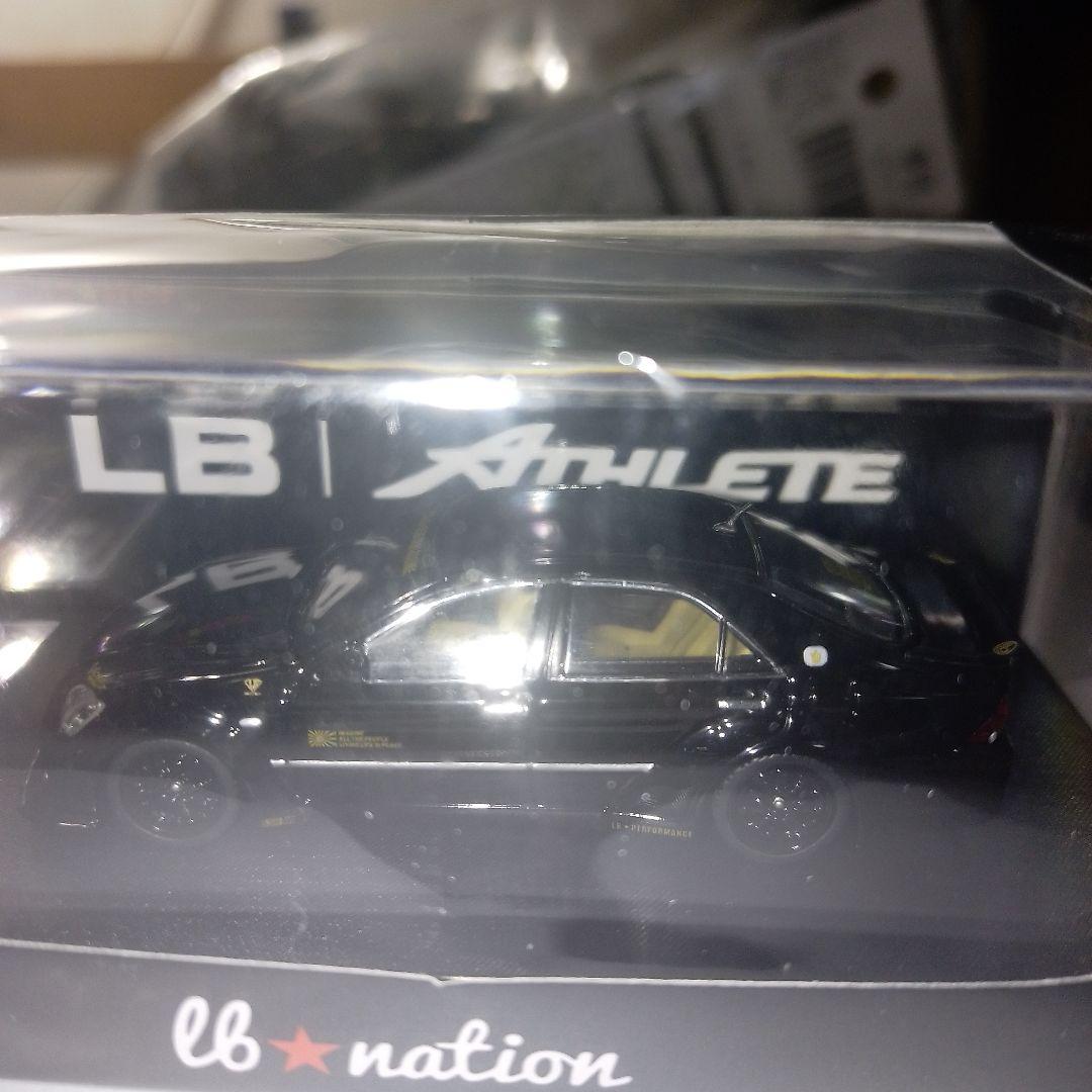 1/64 LBWK クラウン　アスリート　ミニカー