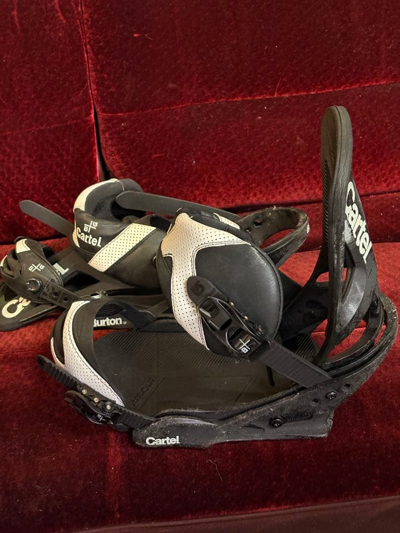 Burton Cartel スノーボードビンディング