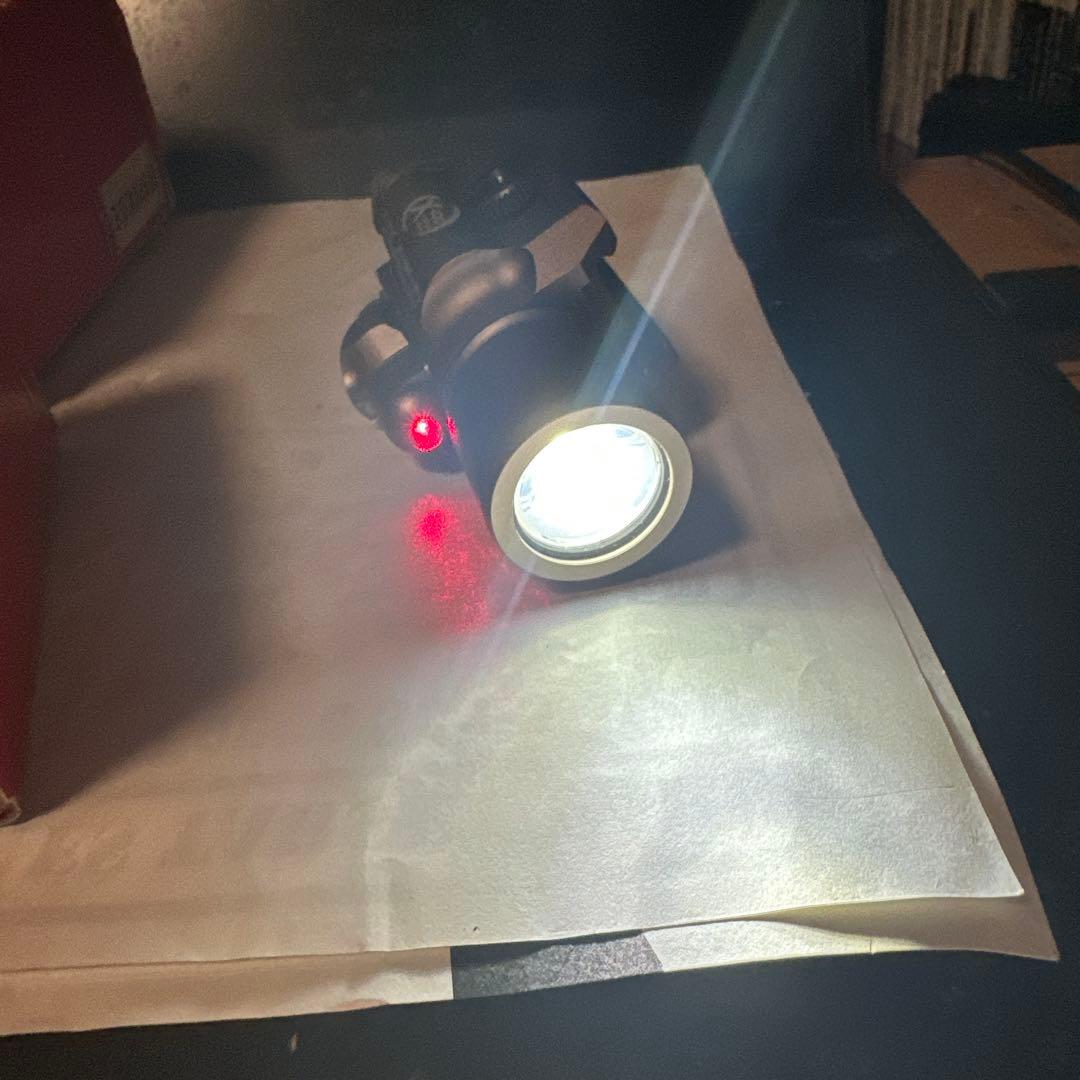 訳ありSUREFIRE シュアファイア X400