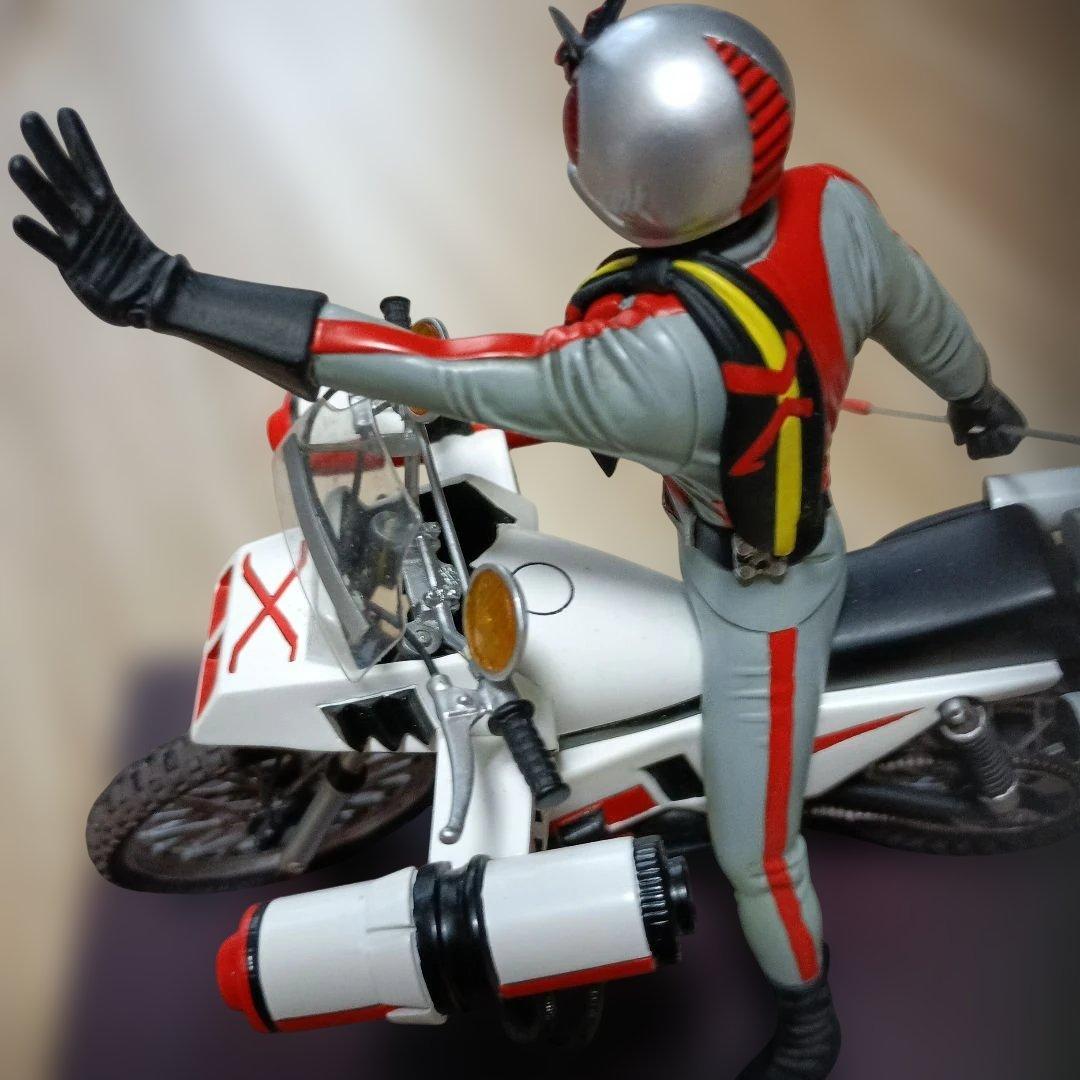 ジャンク品仮面ライダーX&クルーザー 「仮面ライダーX」 1/12