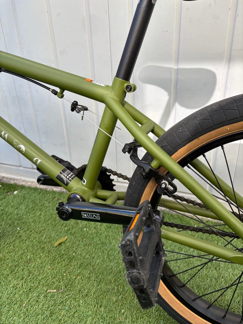 Haro Downtown BMX マッドグリーン　20インチ