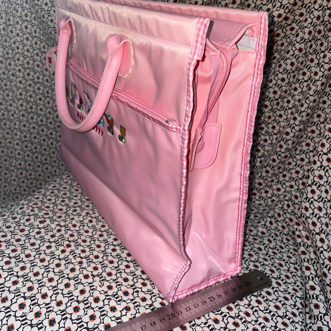 ハローキティ　レッスンバッグ