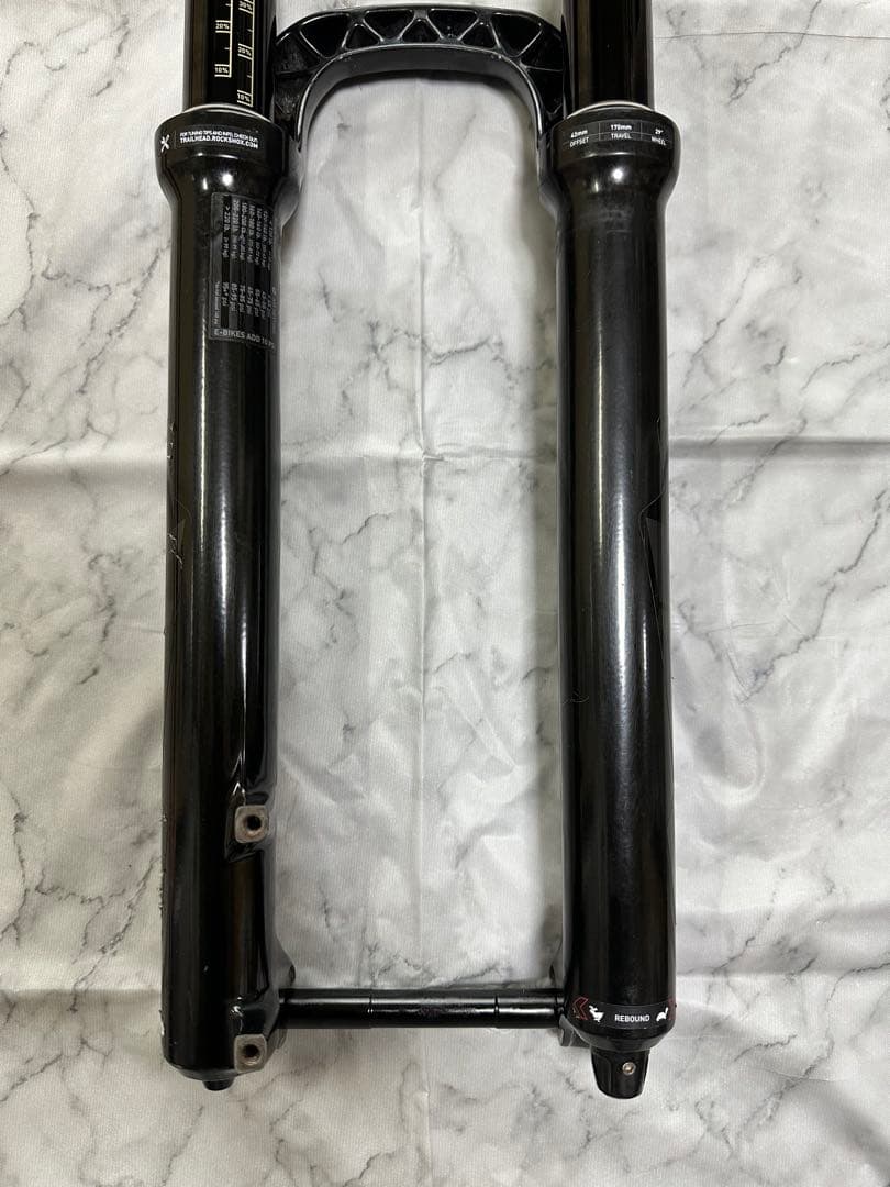 RockShox Lyrik Select+ 29インチ サスペンションフォーク