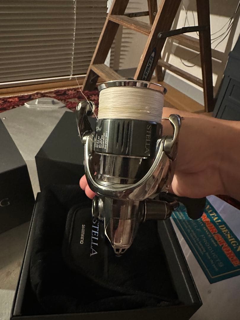 SHIMANO STELLA C3000MHG スピニングリール　22ステラ