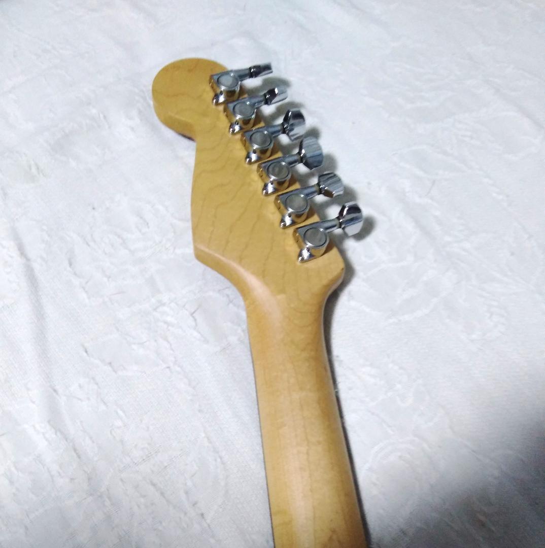 美品・疑似ハムPU化スイッチ搭載フォトジェニック製ストラト改・未使用ストラップ付