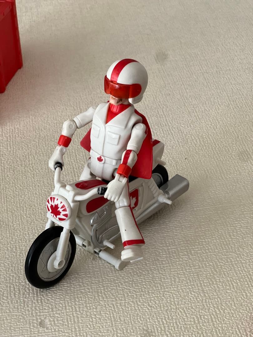 トイ・ストーリー フィギュア3点セットウッディバズラアトイヤーカブーン