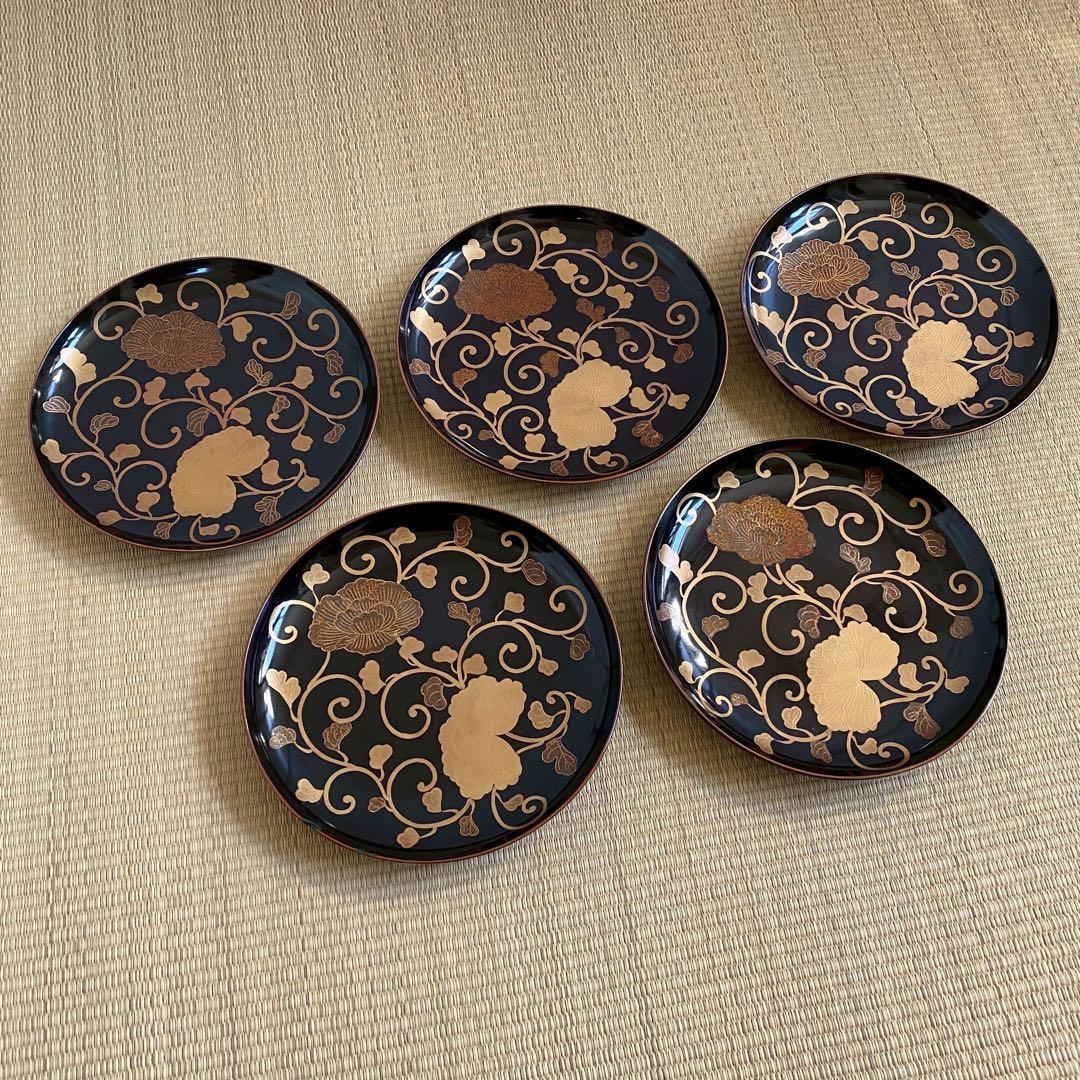 時代 輪島塗【牡丹唐草金蒔絵 銘々皿5客組】菓子皿 天然木 漆塗 懐石 茶道具