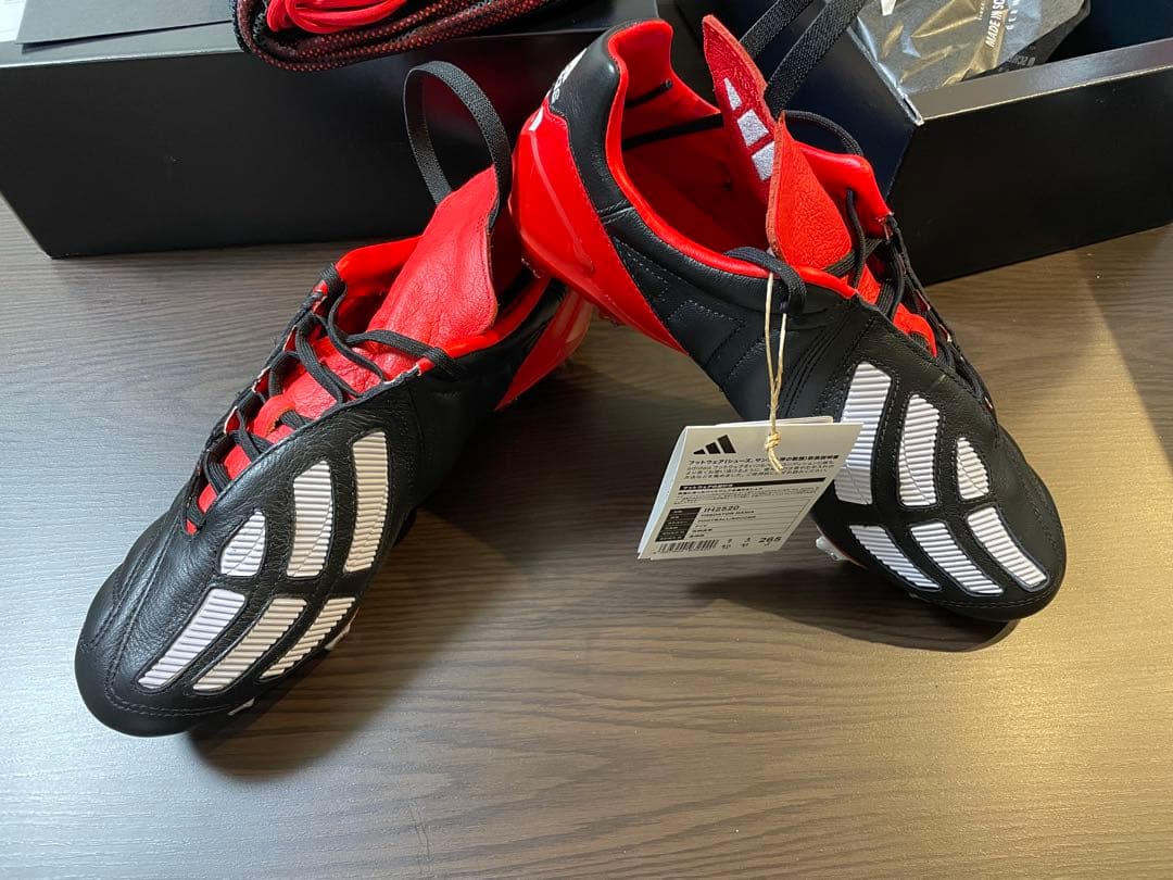 シューズ adidas Predator mania