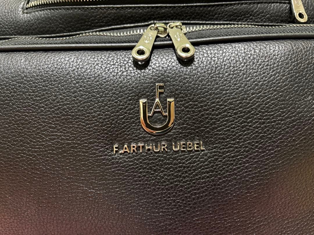 F.ARTHUR UEBEL. クラリネットケース・バッグ　ポーチ2個付き