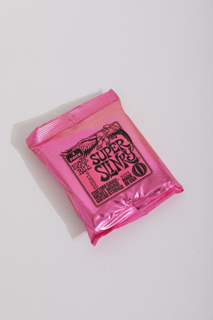 Flying V（メーカー不明／DuncanフロントPU・Schallerペグ）