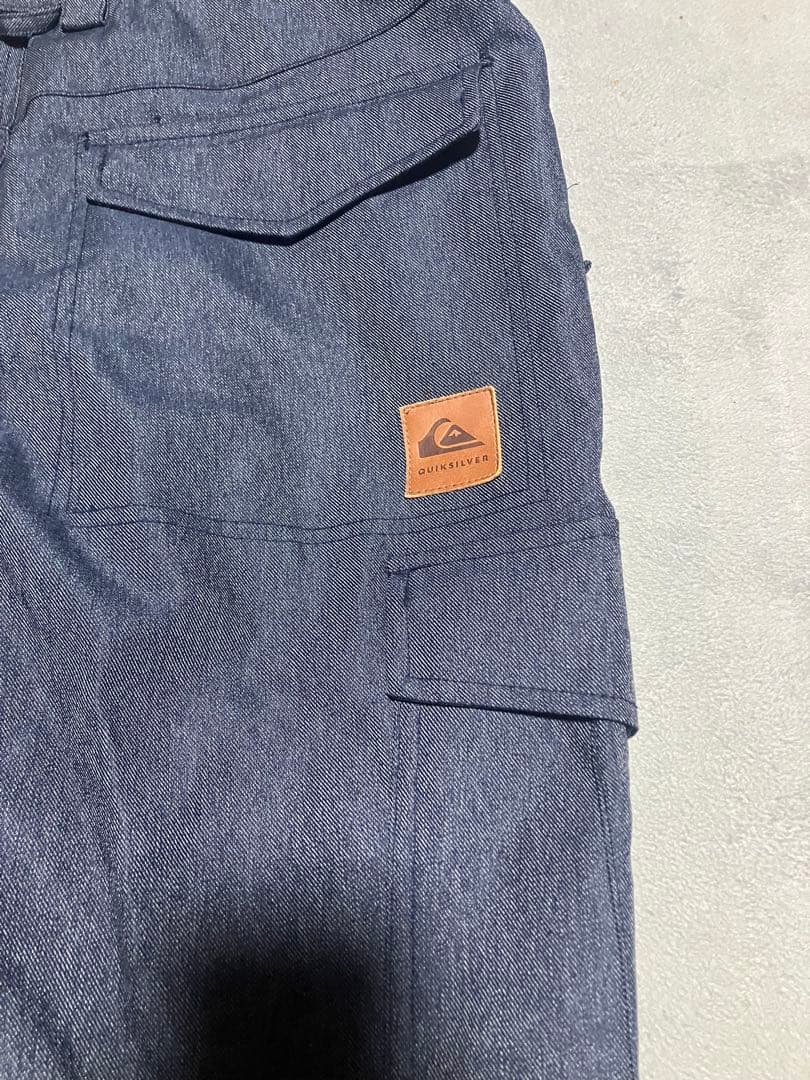 美品★Quiksilver★スノーボードパンツ★クイックシルバー