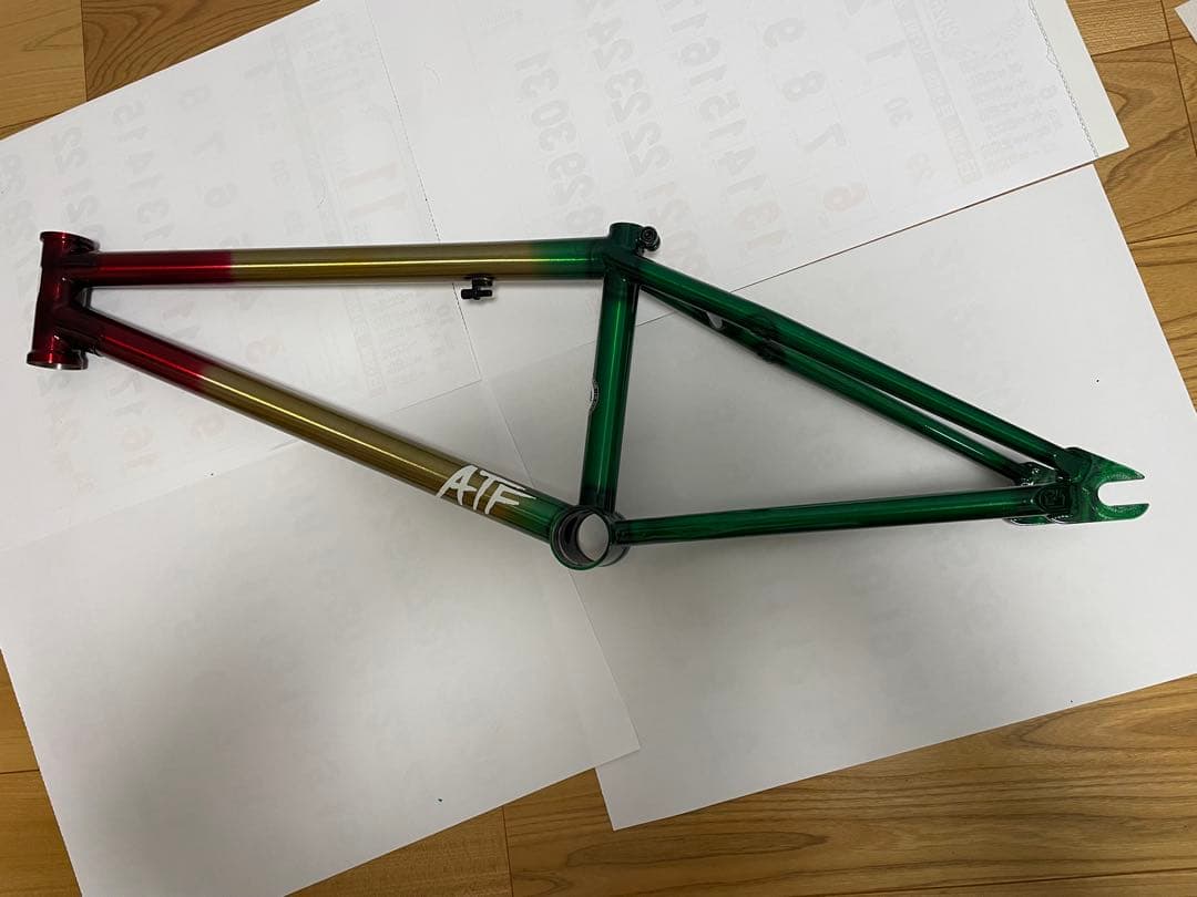 自転車本体 BMX S&M ATF Frame rasta 20.5