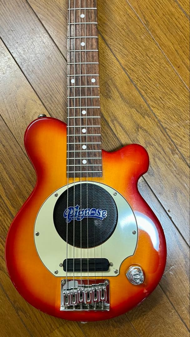 値下げ！Pignose ピグノーズPGG-200 アンプ内蔵型のミニエレキギター