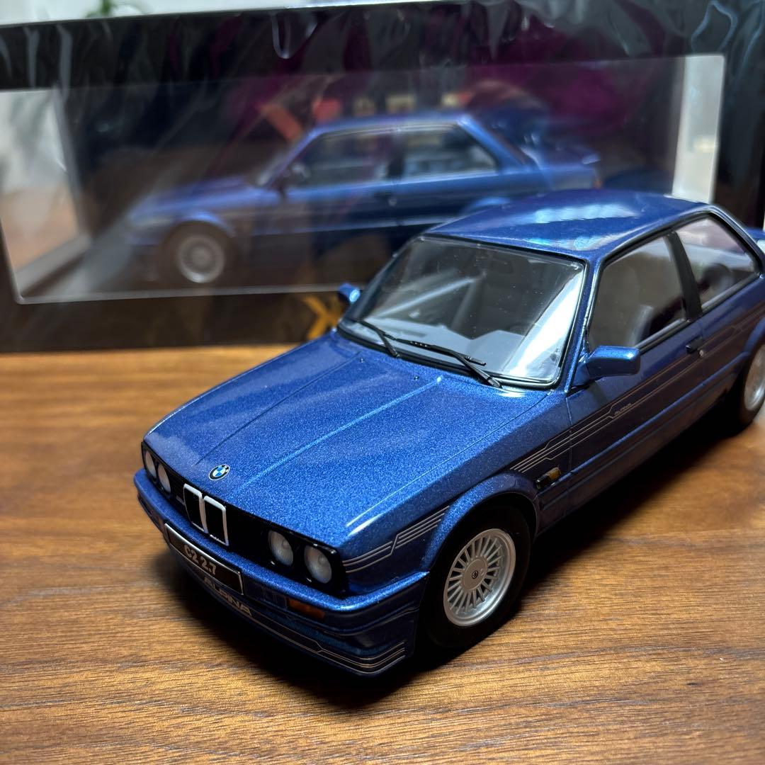 ミニカー  ALPINA C2 2.7 1/18