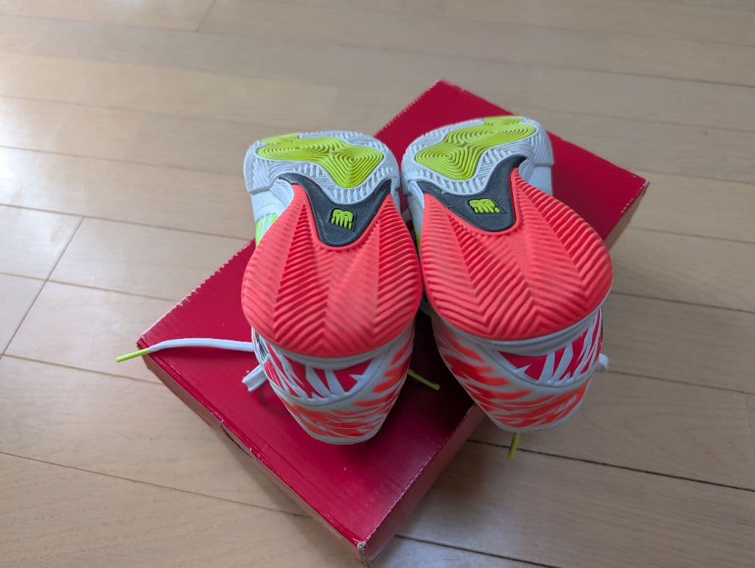 海外モデル New Balance Furon Pro IN V8 24.0cm