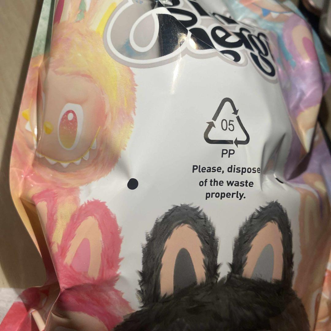 ラブブLABUBU Big into Energy 正規品　シークレット ID