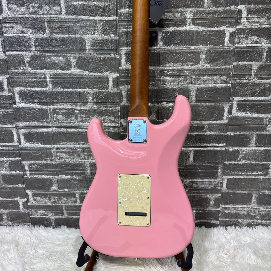 ほぼ新品 Mooer GTRS S800 ローステッドネック エフェクト内蔵