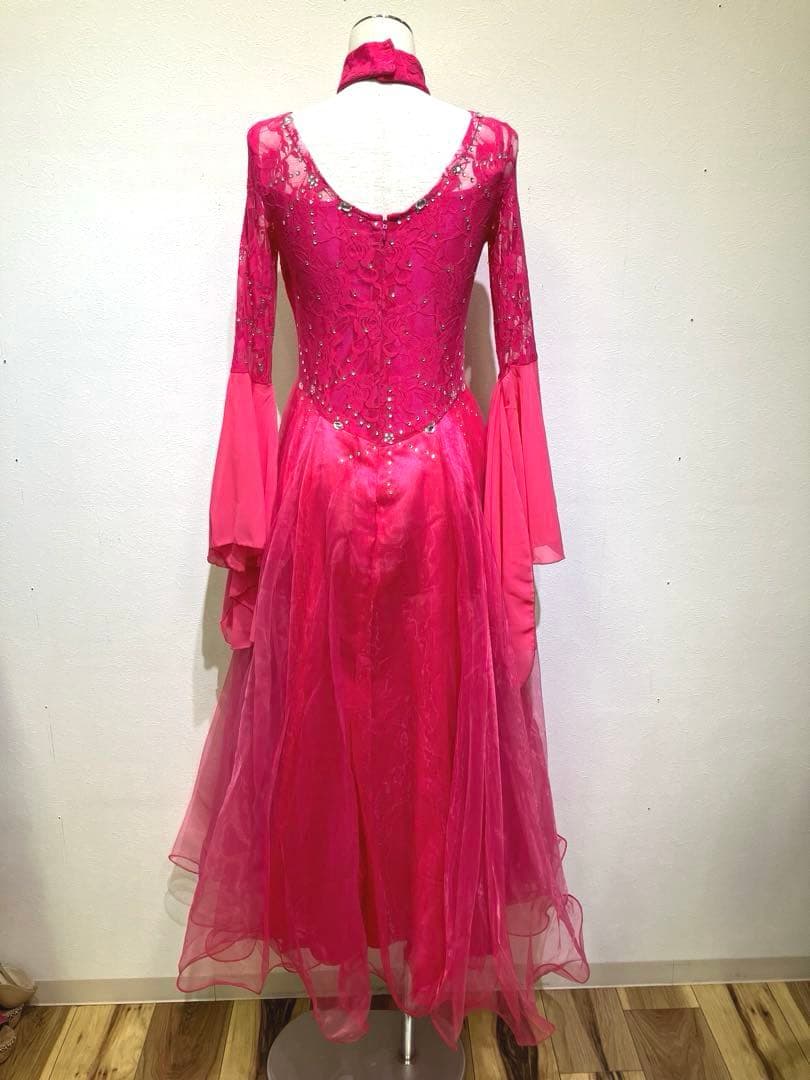 社交ダンス　スタンダードドレス　ボールルームドレス　スパンコール　花柄レース