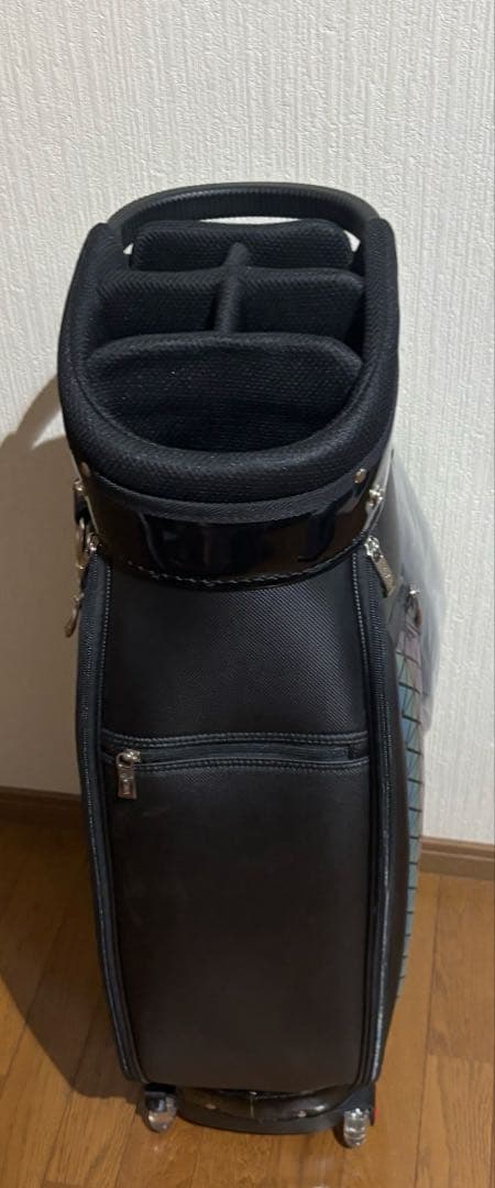 なんでも屋さん様 HONMA ゴルフバッグ ブラック　キャスター付き