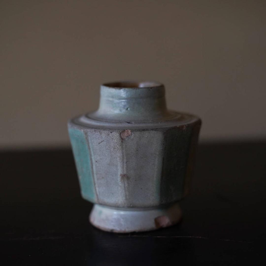 15-16世紀ビルマ 白錫釉緑彩面取小壺 / 仏教美術 鉛釉 香炉 花入 花器