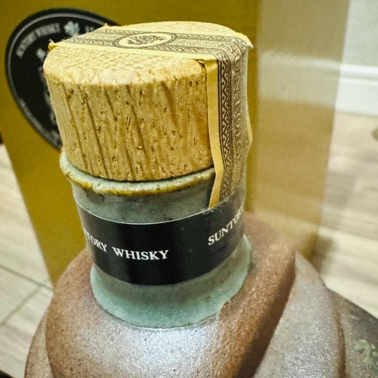 希少 元箱付 サントリー 響17年 備前焼 ゴルフバッグ 500ml