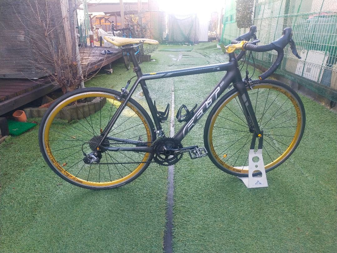 FELT F5 カーボンロードバイク2×10アルテグラ105ミックス　サイズ54