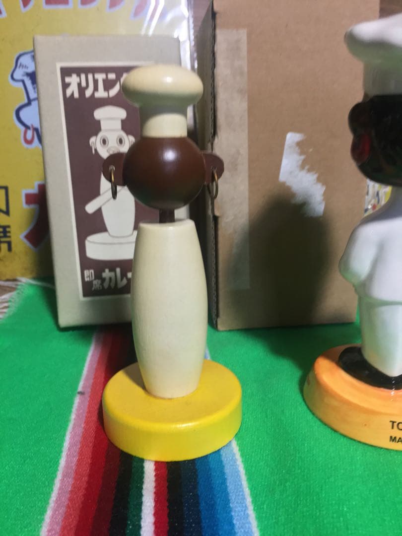 ★オリエンタルカレー★ガラス★容器★陶器★木製★人形★ボビングヘッド★ブリキ看板