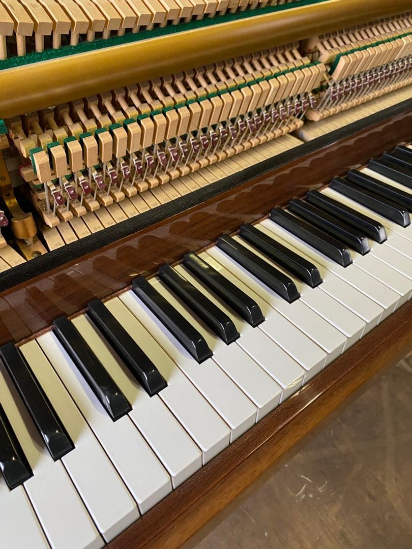 最終値引き WEINBURGアップライトピアノ 値下げしました。