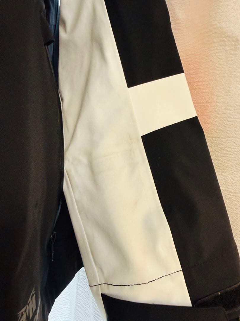 釣武者 テクニカルアーム 3レイヤーレインスーツ