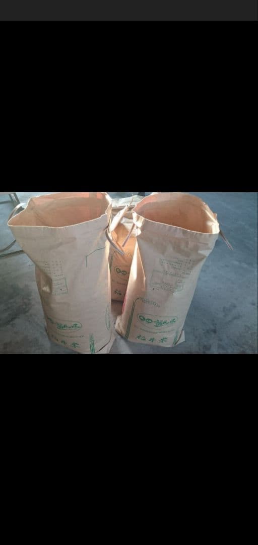 新米 令和７年 華越前 玄米 箱袋体込み30kg　送料込み