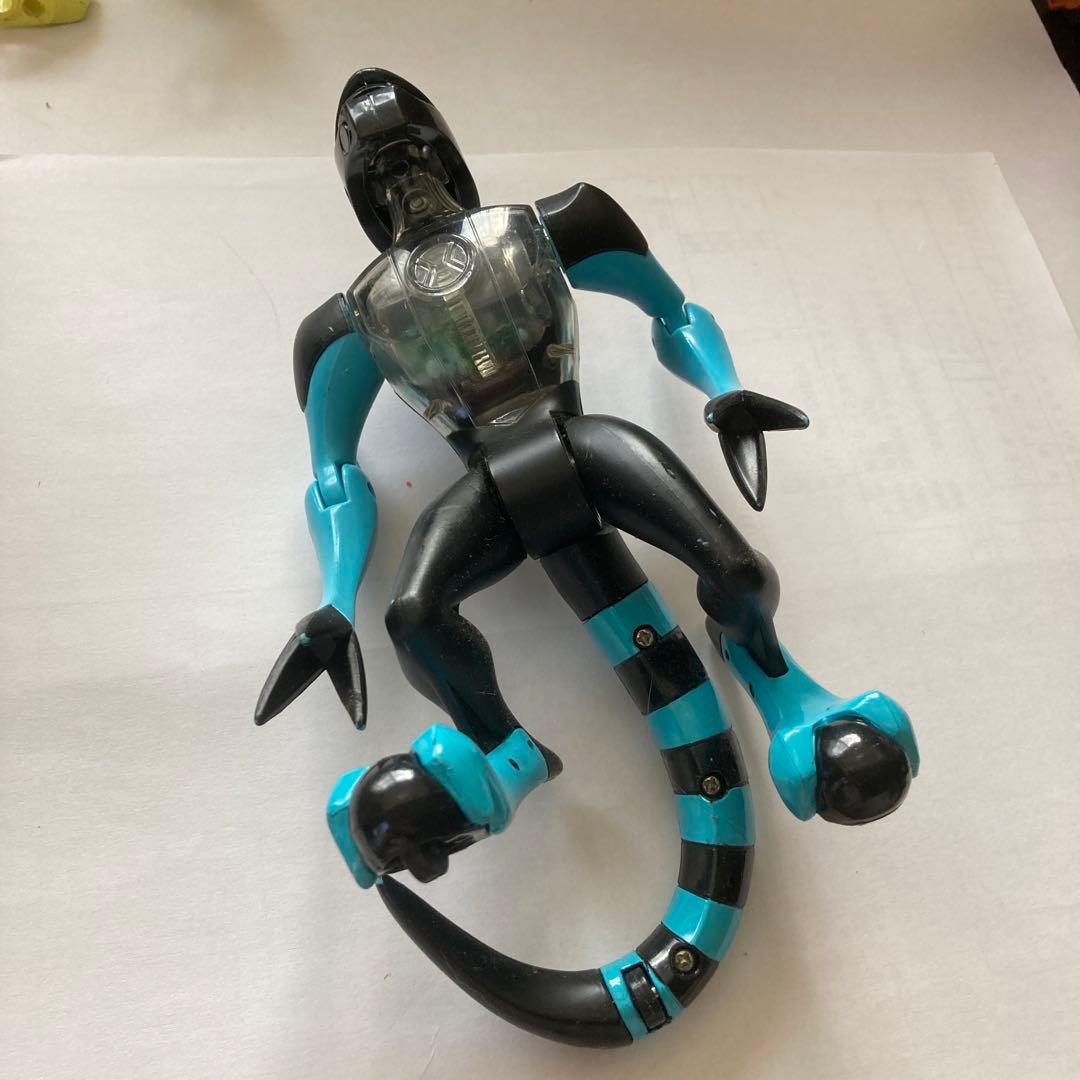 ben10フィギュア