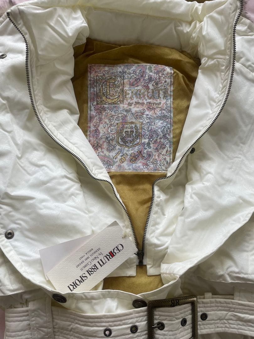 CERRUTIとcourregesのスキーウェア