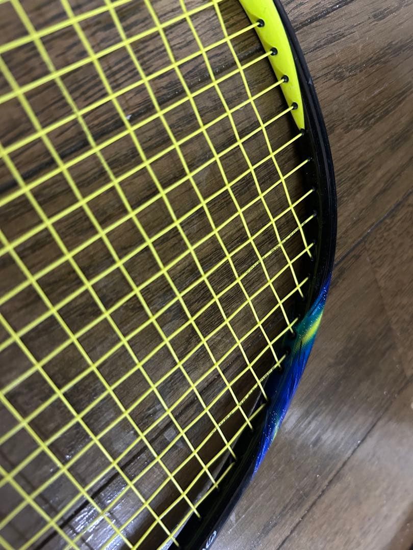 【廃盤 極美品】YONEX ASTROX77 4UG5 バドミントンラケット