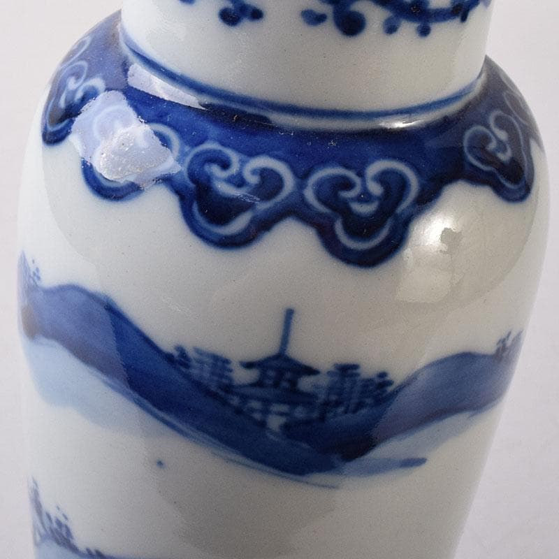 したん　中国　青花　花唐草山水文　双耳瓶　在銘　時代箱　V　R8594