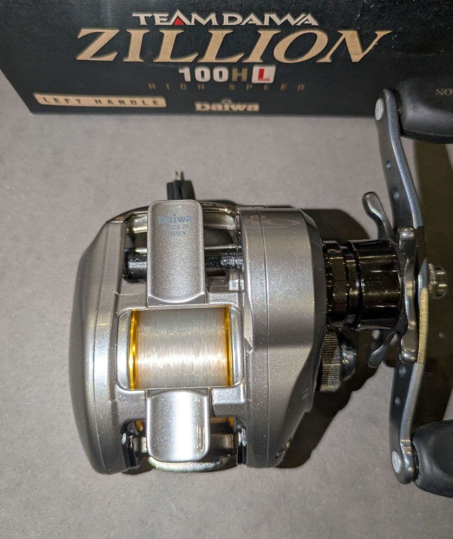 ダイワ TDジリオン 100HL ハイスピード 左巻き 付属品完備／傷あり中古