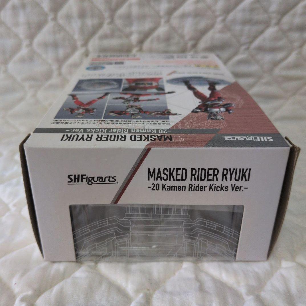 【新品未開封】SHフィギュアーツ　仮面ライダー龍騎