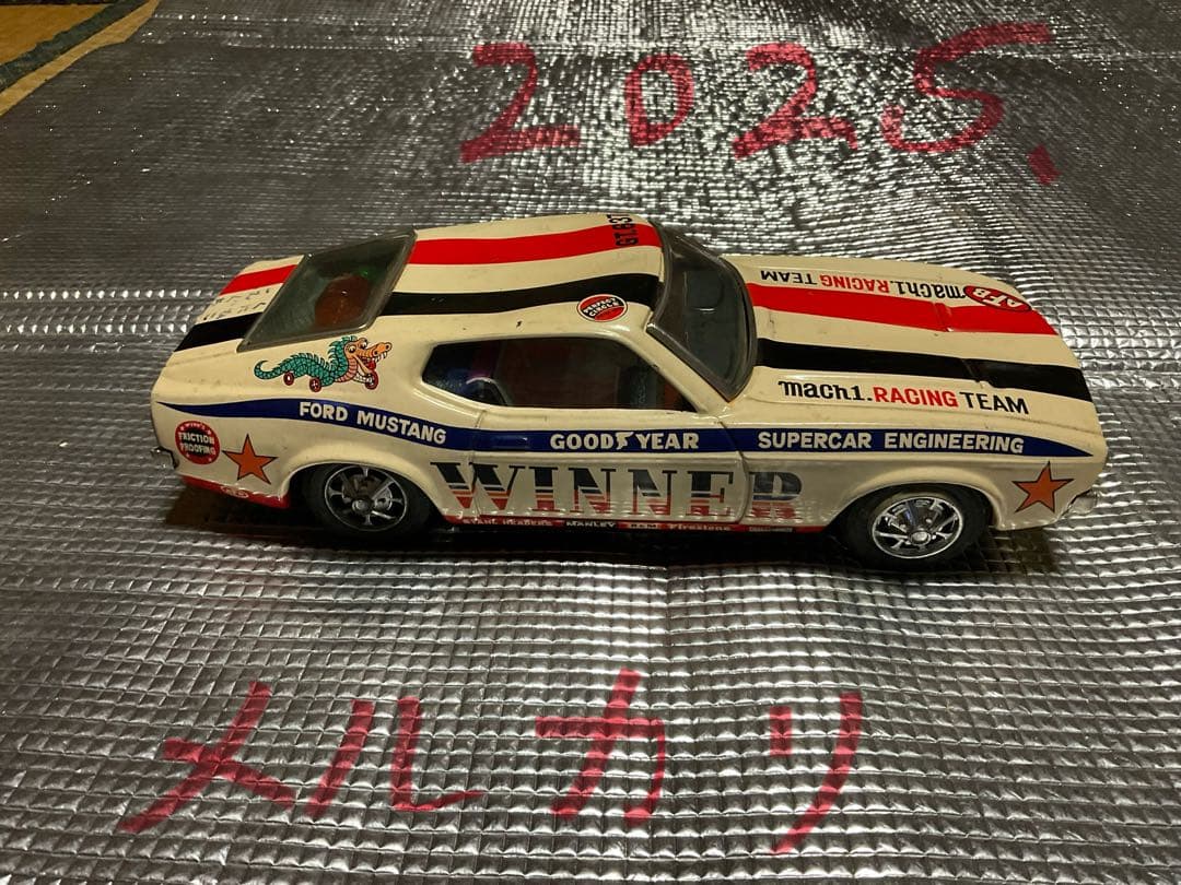 TAIYO社製／Mach1。MUSTANG。ブリキカー。【作動　凹みあり】。