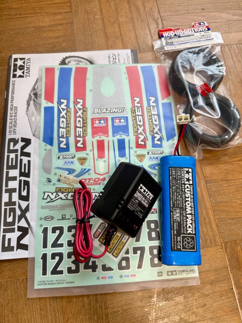 タミヤ　DT-04 ファイターネクスジェン　プロポバッテリー充電器付フルセット