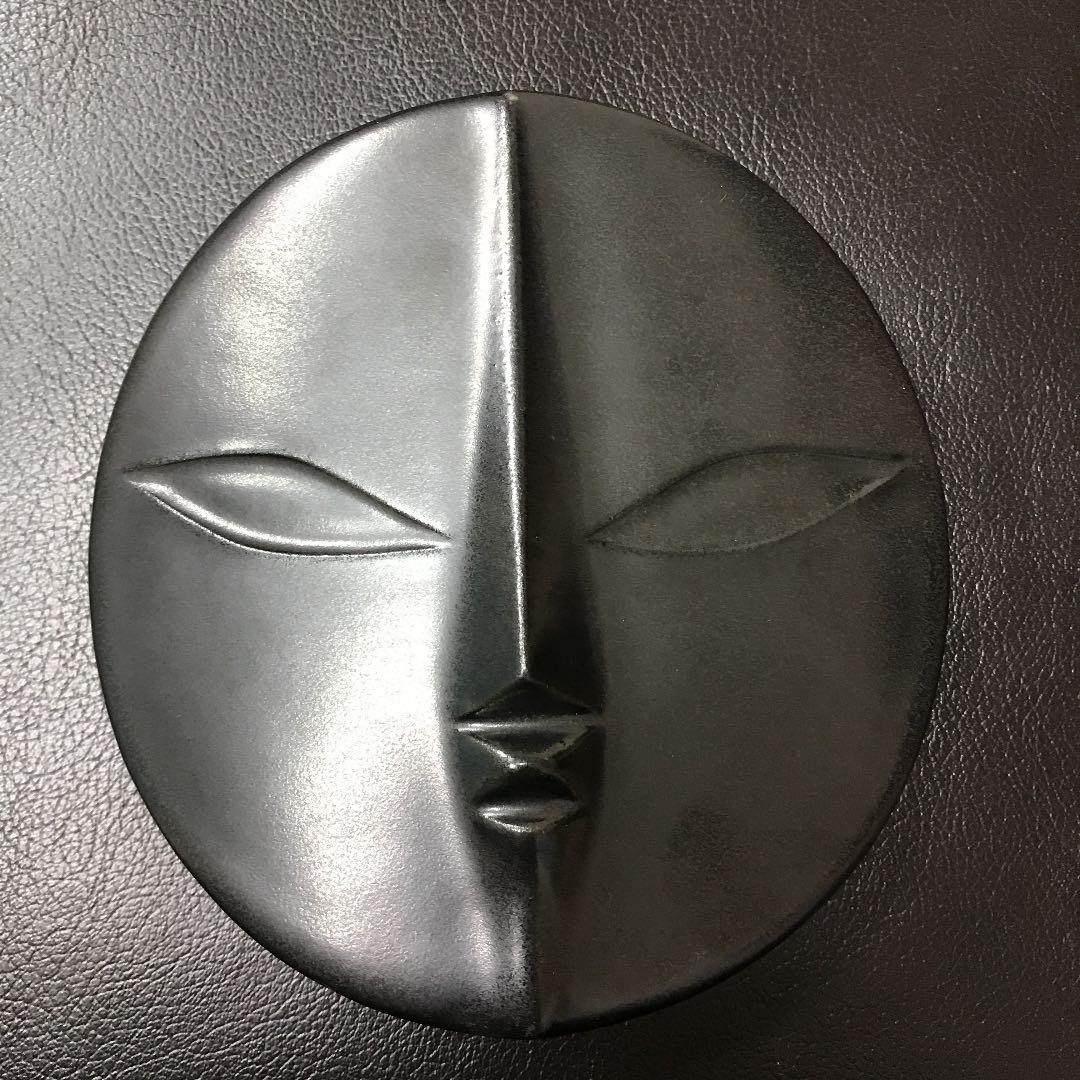 黒い太陽　太陽の塔