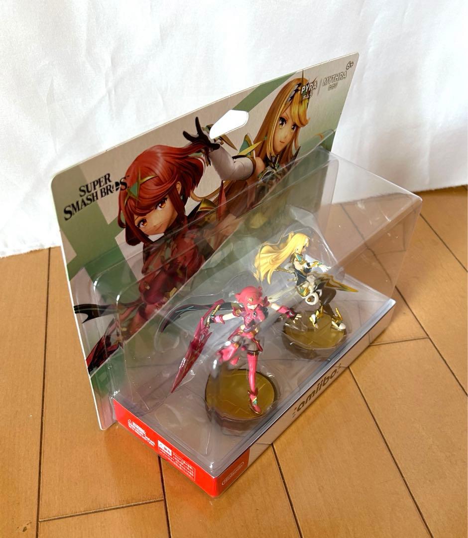 amiibo　ダブルセット　ホムラ/ヒカリ