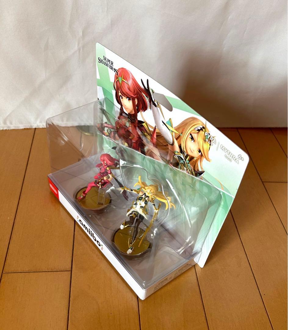 amiibo　ダブルセット　ホムラ/ヒカリ