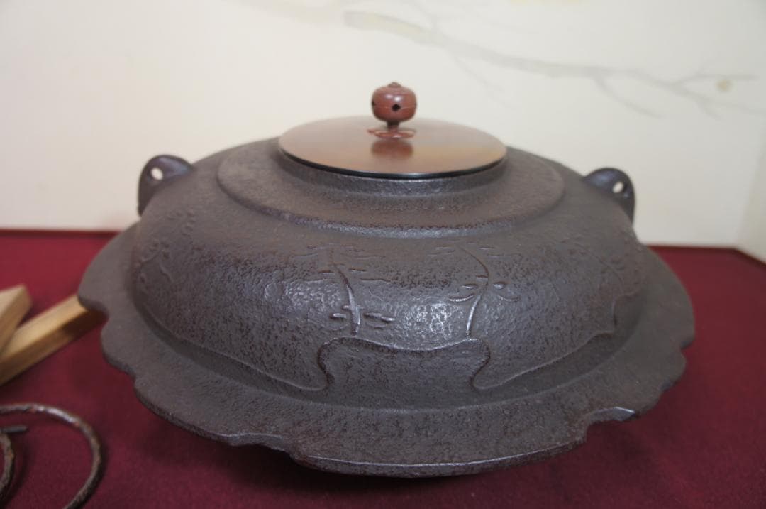 ☆美品 大型平蜘蛛釜 透木釜 透木 釜鐶送料込み