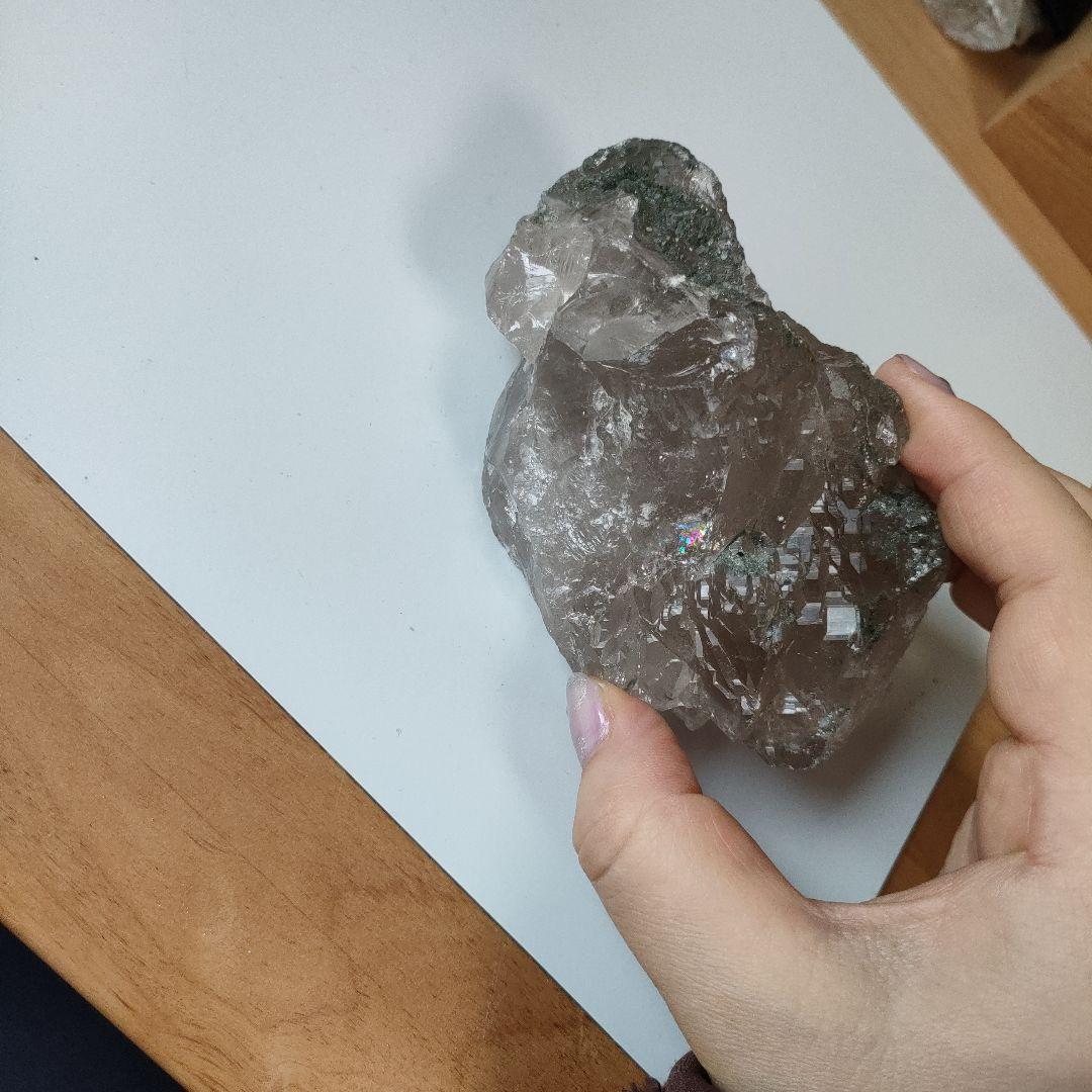 ヒマラヤ水晶 メルー産 スモーキークォーツ シャークスフィン