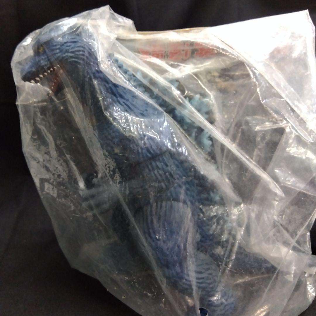 ウルトラマンシリーズ　ゴジラ フィギュア