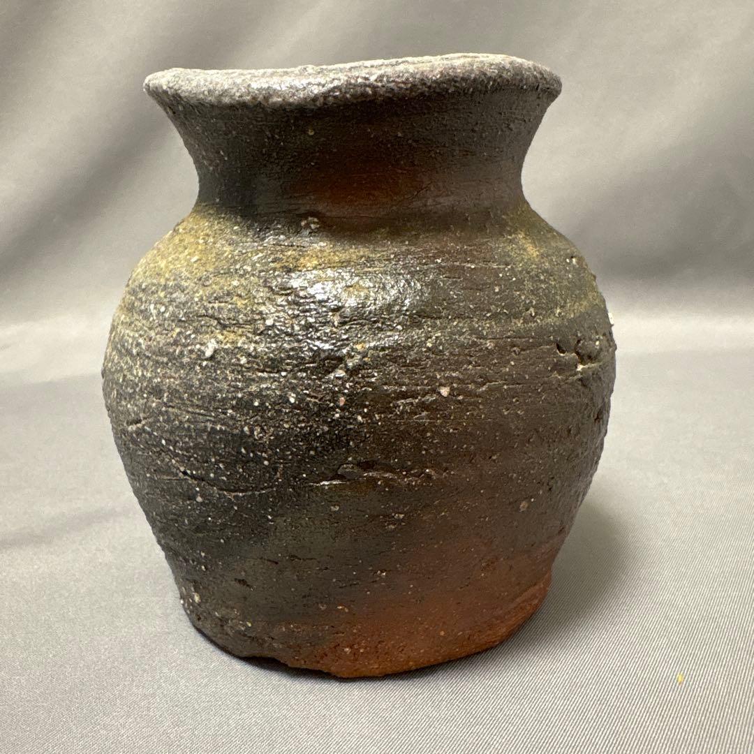 郷原良成　備前雀口壺