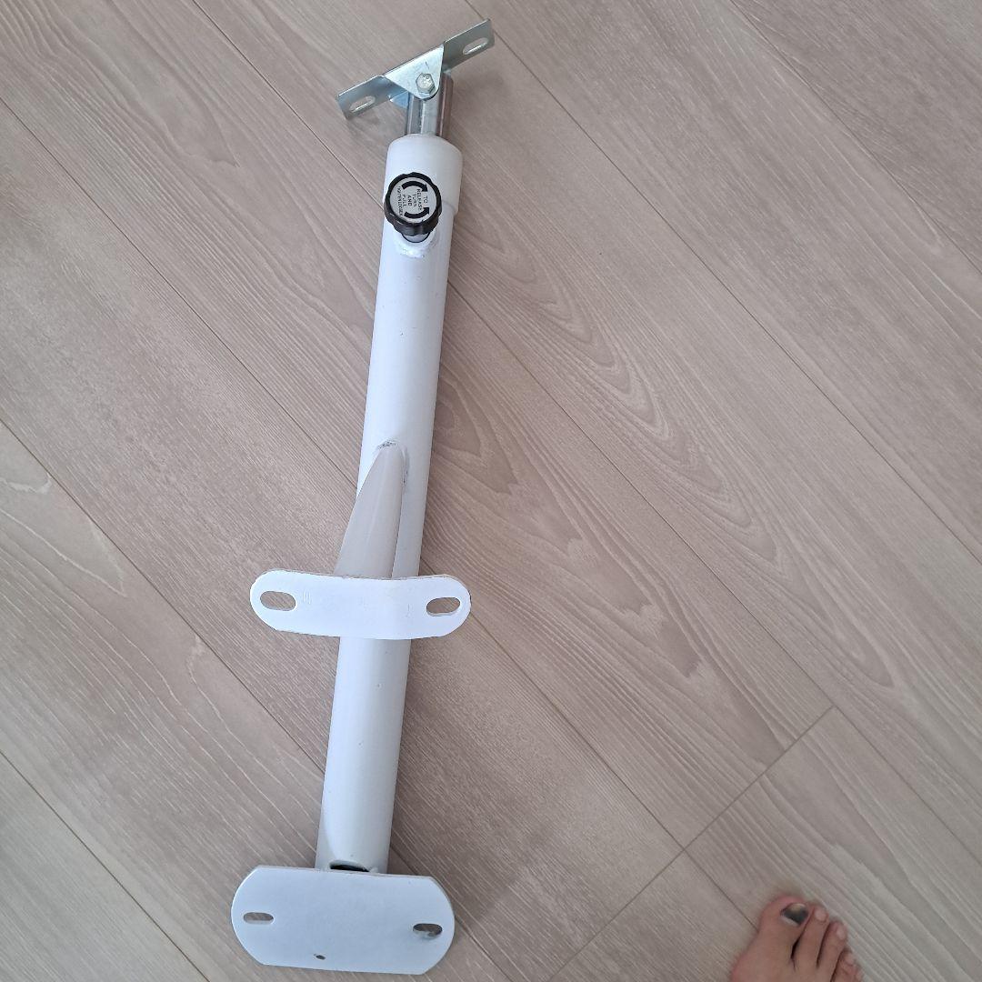 壁取り付け バレエバー。(新品、未使用)