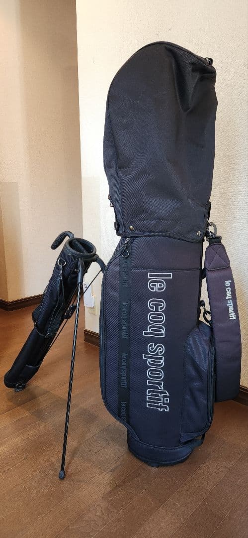 le coq sportif キャディバッグ内蔵モデル