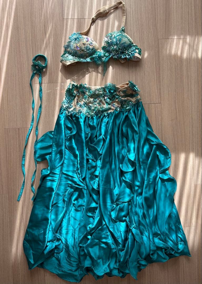 美品　エジプト製オリエンタル衣装　Magicシリーズ　ターコイズ　セットアップ