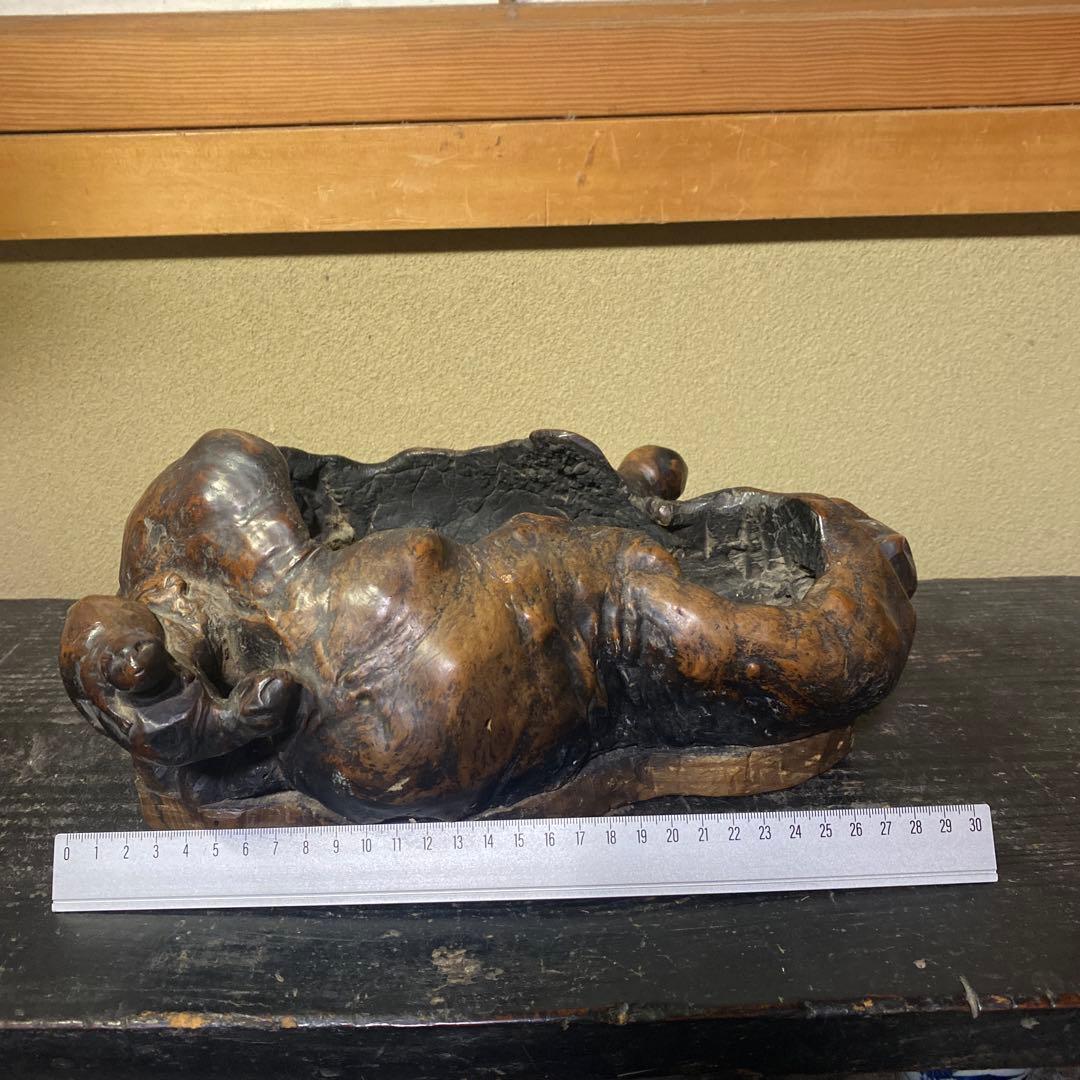 木の根ひょっこり猫　煙草盆