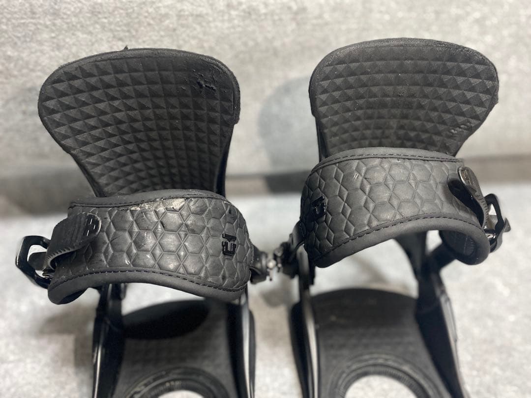 【即日発送】UNION サイズＭ　ユニオン　スノーボードビンディング ブラック